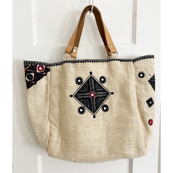 Star Mela Embroidered Jute Tote Bag - Picture 9 of 9